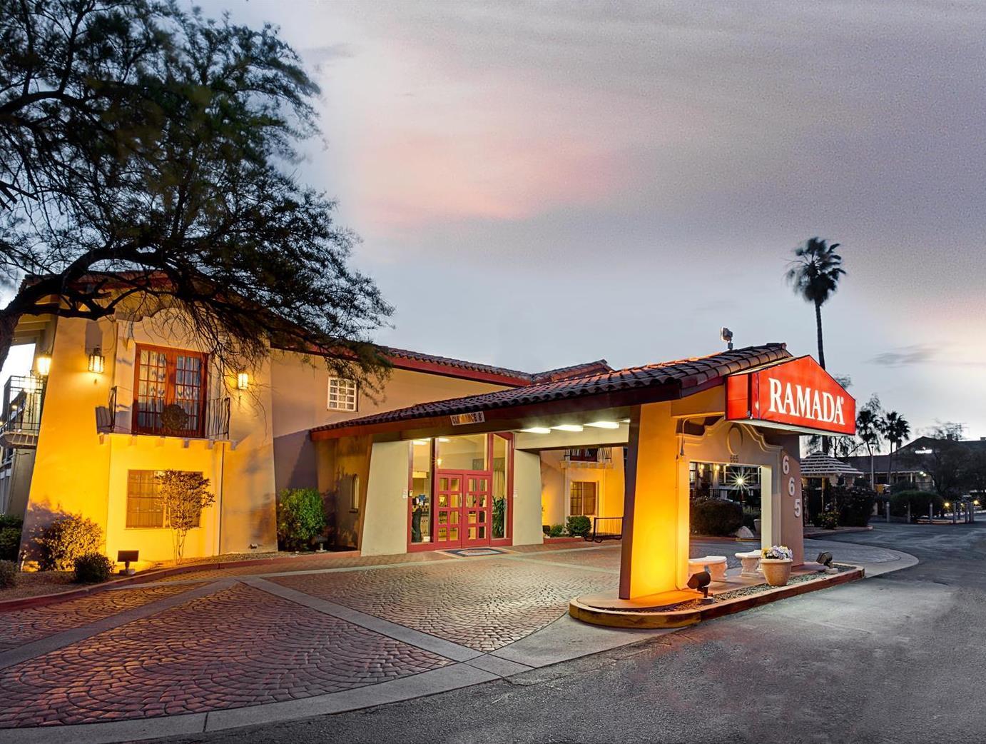 Days Inn By Wyndham Tucson City Center Exterior foto